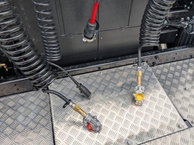 MITSUBISHI FUSOU SUPER GREAT 2025 Image 31