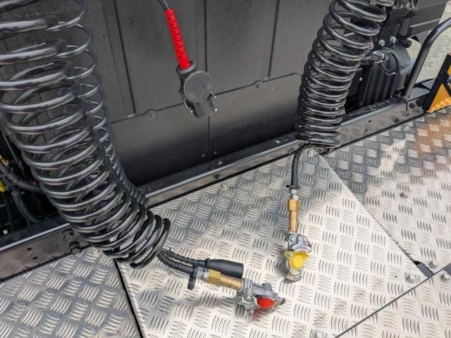 MITSUBISHI FUSOU SUPER GREAT 2025 Image 31