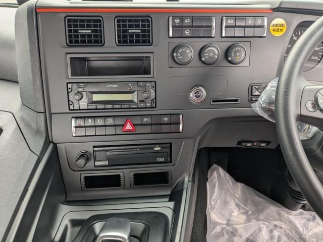 MITSUBISHI FUSOU SUPER GREAT 2025 Image 31