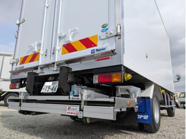 MITSUBISHI CANTER 2025 Image 31