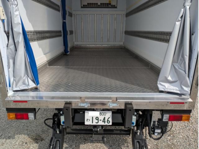 MITSUBISHI CANTER 2025 Image 31