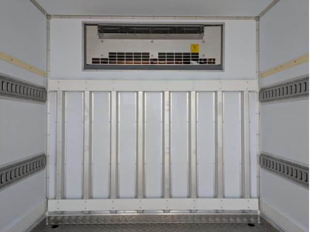 MITSUBISHI CANTER 2025 Image 31