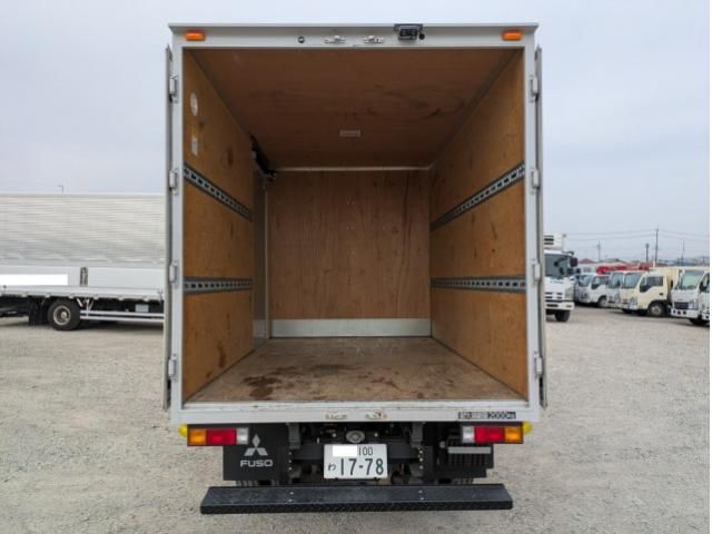 MITSUBISHI CANTER 2025 Image 31