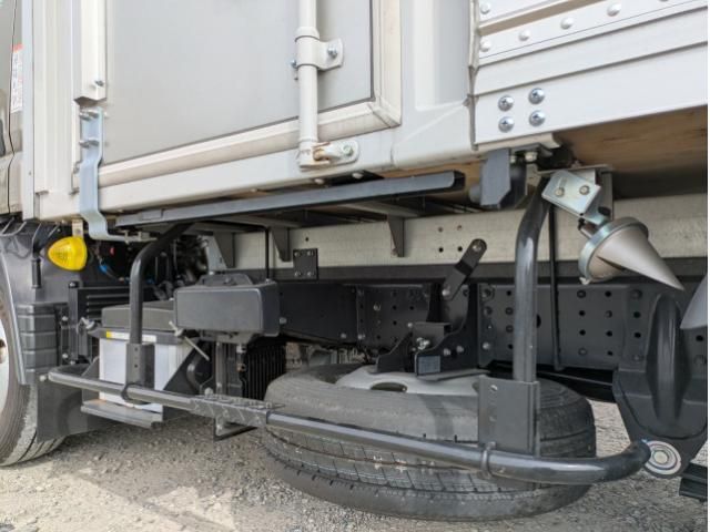 MITSUBISHI CANTER 2025 Image 31