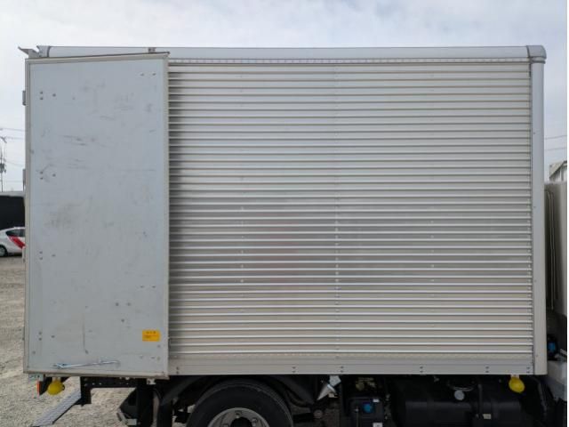 MITSUBISHI CANTER 2025 Image 31