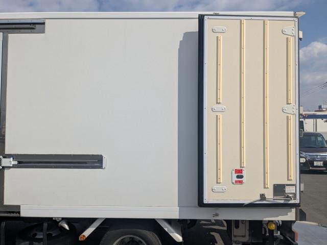 HINO DUTRO 2023 Image 31