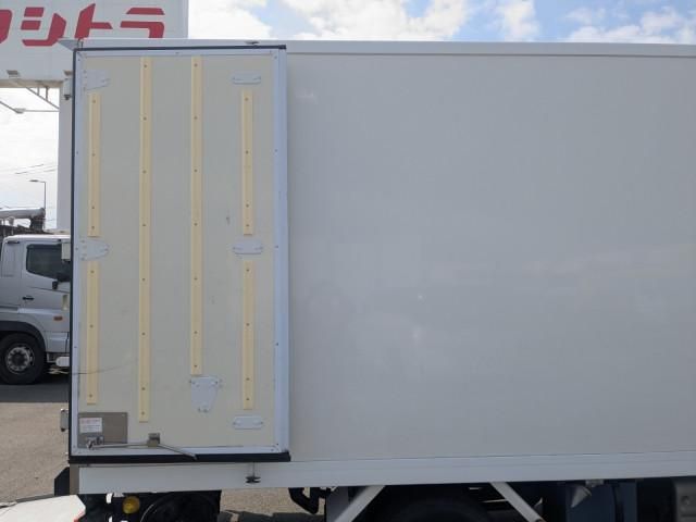 HINO DUTRO 2023 Image 31