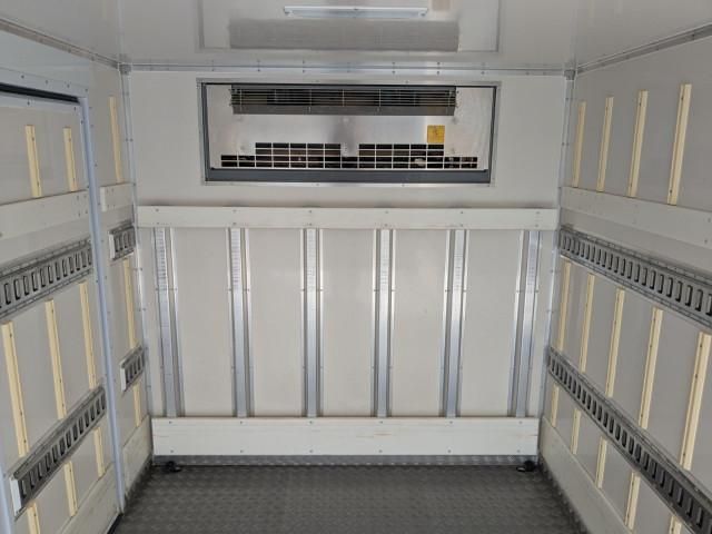 HINO DUTRO 2023 Image 31