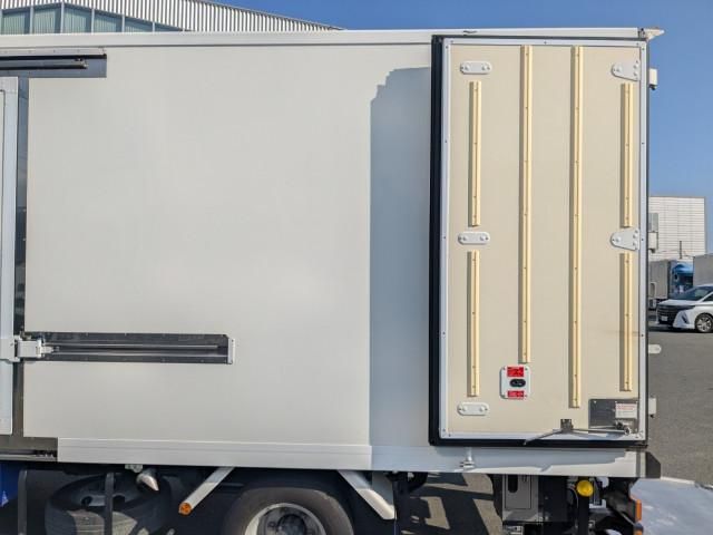 HINO DUTRO 2023 Image 31