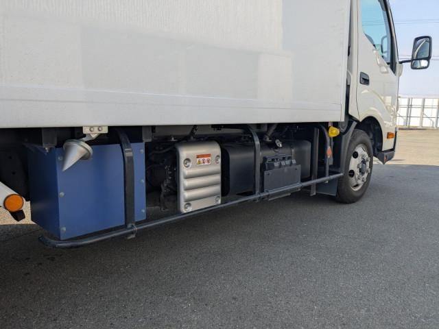 HINO DUTRO 2023 Image 31