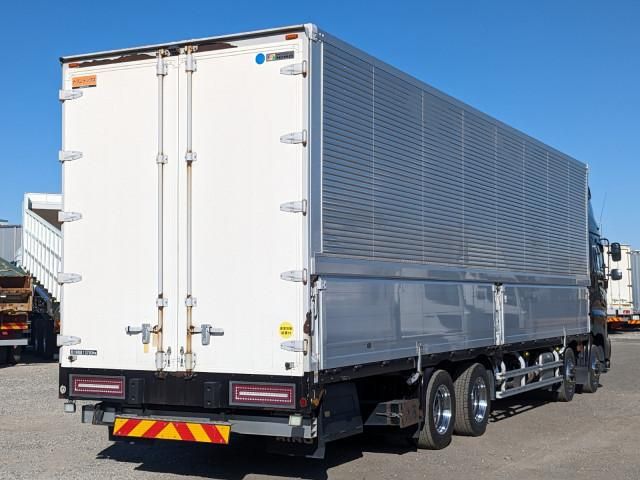 HINO PROFIA 2019 Image 31