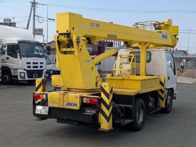 ISUZU ELF 2014 Image 31