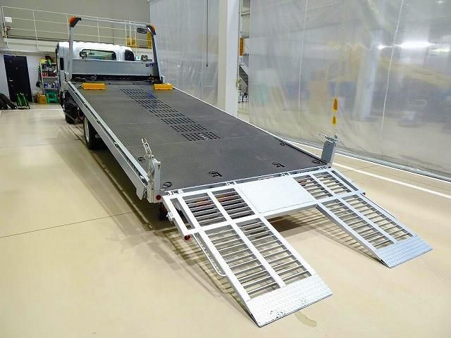 ISUZU ELF 2023 Image 31