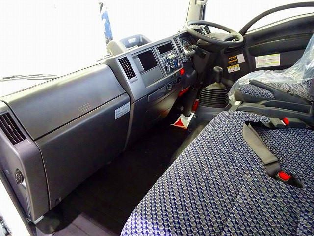 ISUZU ELF 2022 Image 31