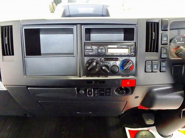 ISUZU ELF 2022 Image 31