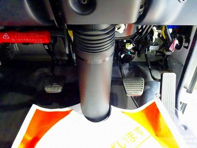 ISUZU ELF 2022 Image 31