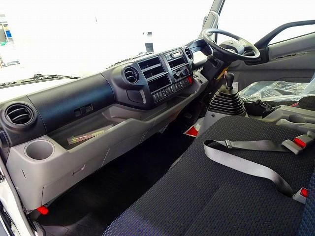 TOYOTA DYNA 2024 Image 31