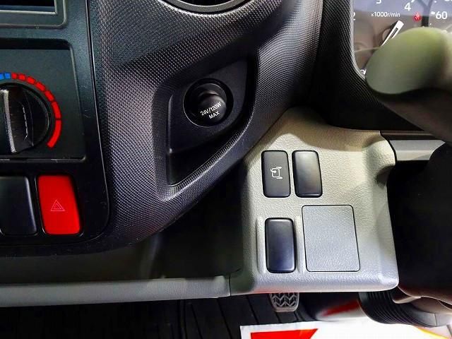 TOYOTA DYNA 2024 Image 31