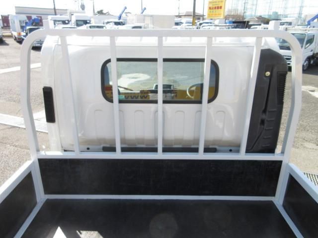 ISUZU ELF 2020 Image 31