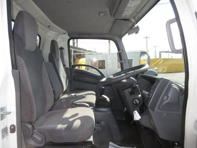 ISUZU ELF 2020 Image 31