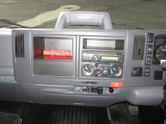 ISUZU ELF 2020 Image 31