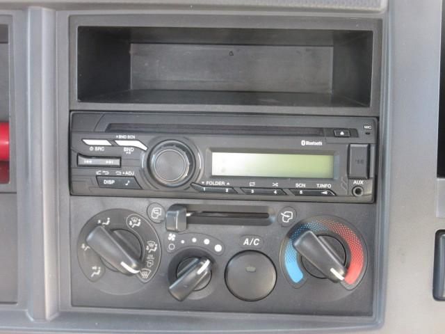 ISUZU ELF 2020 Image 31