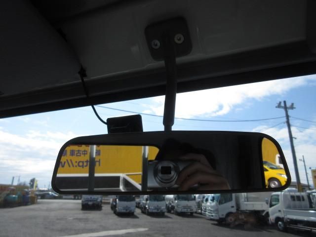 ISUZU ELF 2020 Image 31