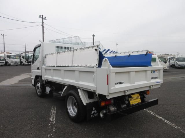 MITSUBISHI CANTER 2025 Image 31