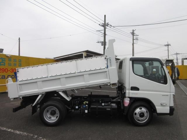 MITSUBISHI CANTER 2025 Image 31