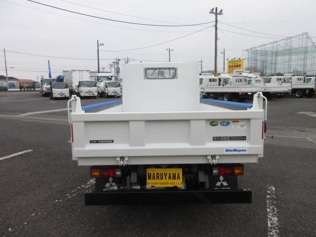 MITSUBISHI CANTER 2025 Image 31