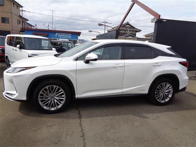 TOYOTA LEXUS RX450H 2WD 2020 Image 31