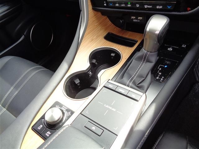 TOYOTA LEXUS RX450H 2WD 2020 Image 31