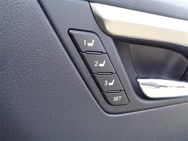 TOYOTA LEXUS RX450H 2WD 2020 Image 31