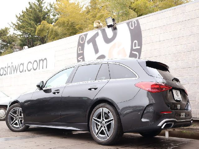 MERCEDES BENZ C CLAS 2023 Image 31