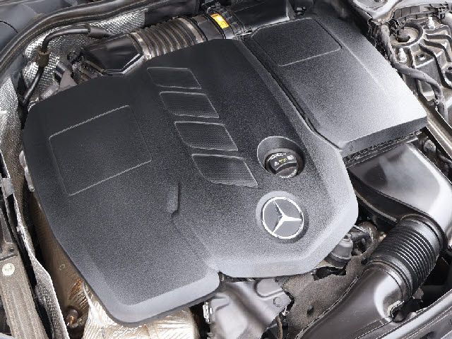 MERCEDES BENZ C CLAS 2023 Image 31
