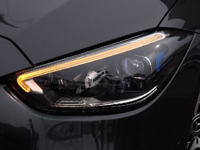 MERCEDES BENZ C CLAS 2023 Image 31