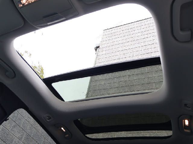 MERCEDES BENZ E CLAS 2019 Image 31