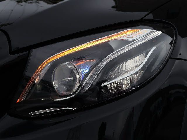 MERCEDES BENZ E CLAS 2019 Image 31