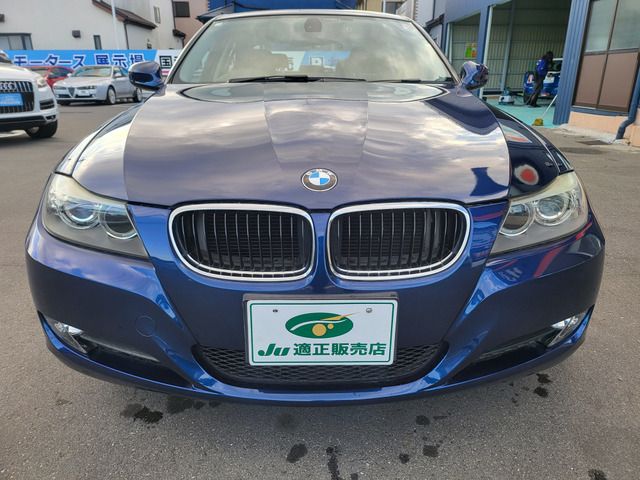 BMW 3SERIES SEDAN 2010 Image 31