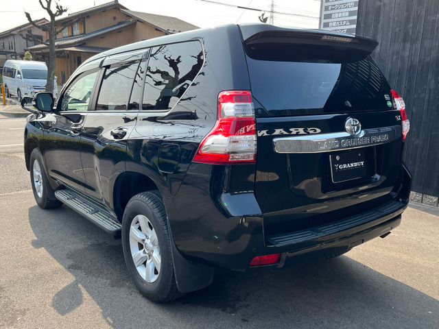 TOYOTA LANDCRUISER PRADO 2016 Image 31