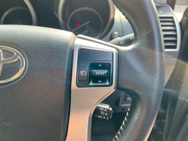 TOYOTA LANDCRUISER PRADO 2016 Image 31