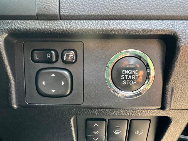 TOYOTA LANDCRUISER PRADO 2016 Image 31