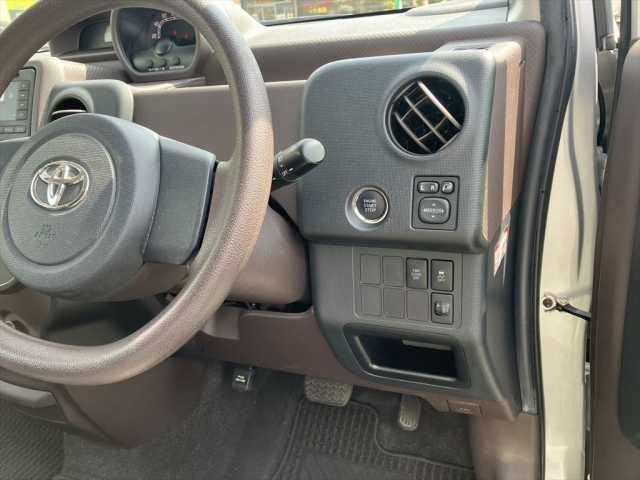 TOYOTA PORTE 2013 Image 31