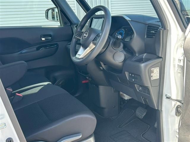 NISSAN ROOX 2024 Image 31