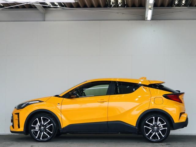 TOYOTA C-HR 2022 Image 31