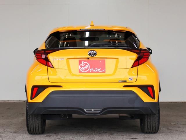 TOYOTA C-HR 2022 Image 31