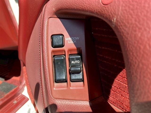 TOYOTA SUPRA WIDE 1991 Image 31