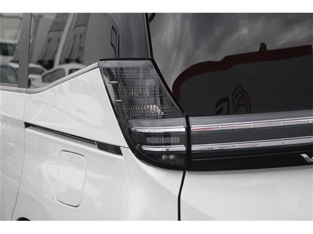 TOYOTA VOXY HYBRID 2023 Image 31