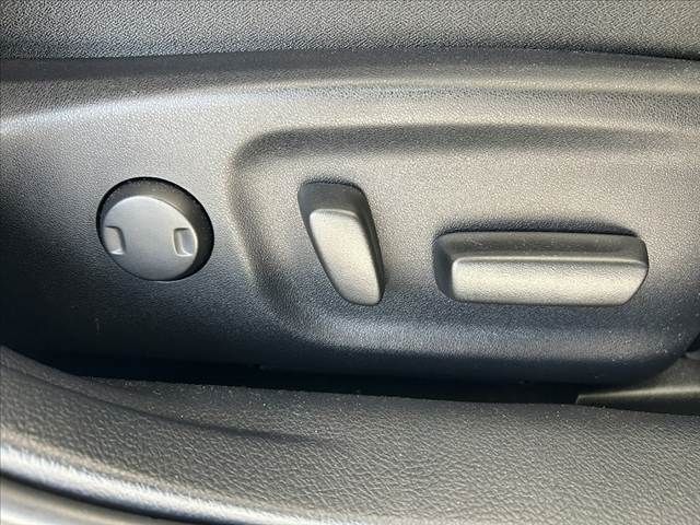 TOYOTA CROWN SEDAN HYBRID 2015 Image 31