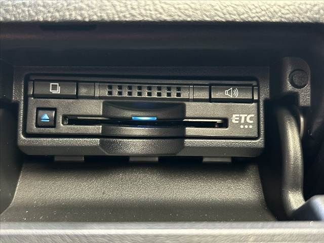 TOYOTA CROWN SEDAN HYBRID 2015 Image 31